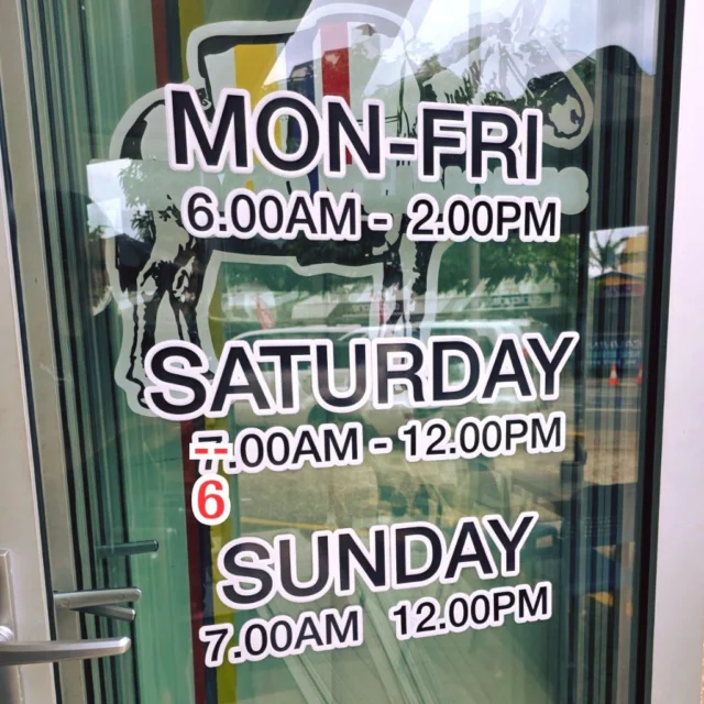 After many years of opening at 7am on Saturdays, we’re going back to our roots 🐴
Doors open at 6am again at Mooloolaba from tomorrow 🥳
For the early risers, the sunrise walkers and those who like their coffee before the coast wakes up ☕️
Same coffee as always, same crew, just a little earlier.
See you then.